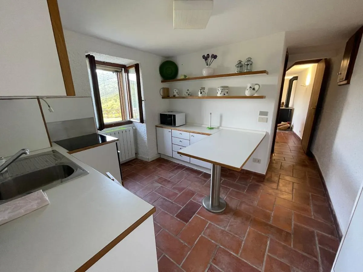 Baita Primula Villa Monti di Pino