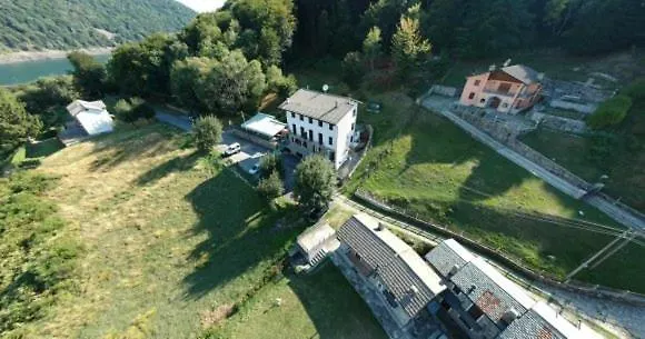 Baita Primula Villa Monti di Pino