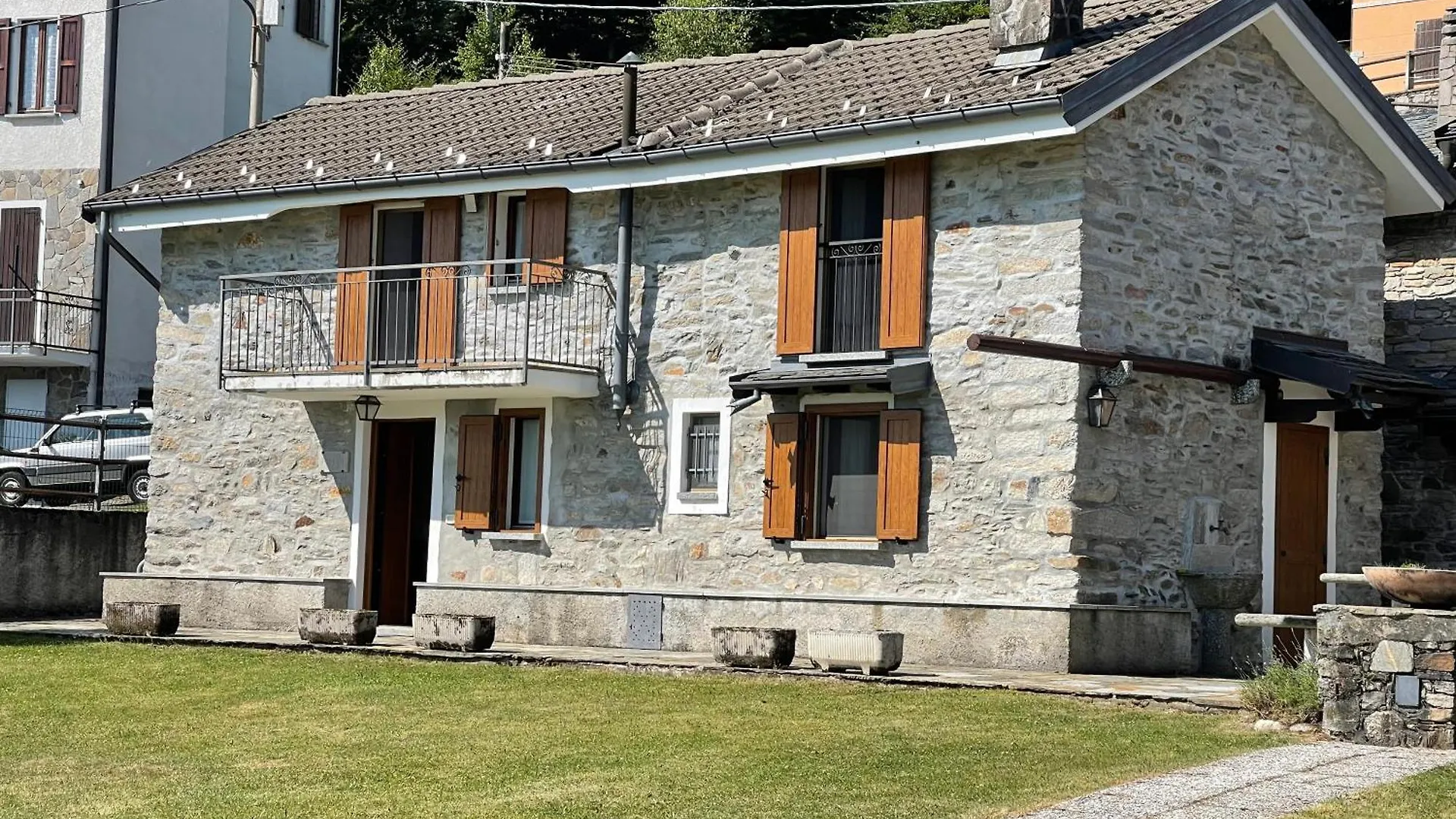 Baita Primula Villa Monti di Pino